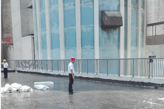 廣州麥芽廠房屋麵防水工程