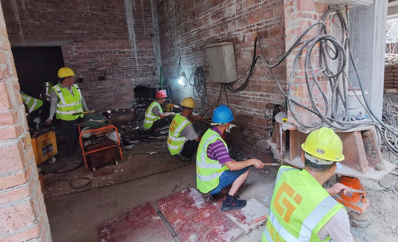 清遠市英德民房加固頂升糾偏工程